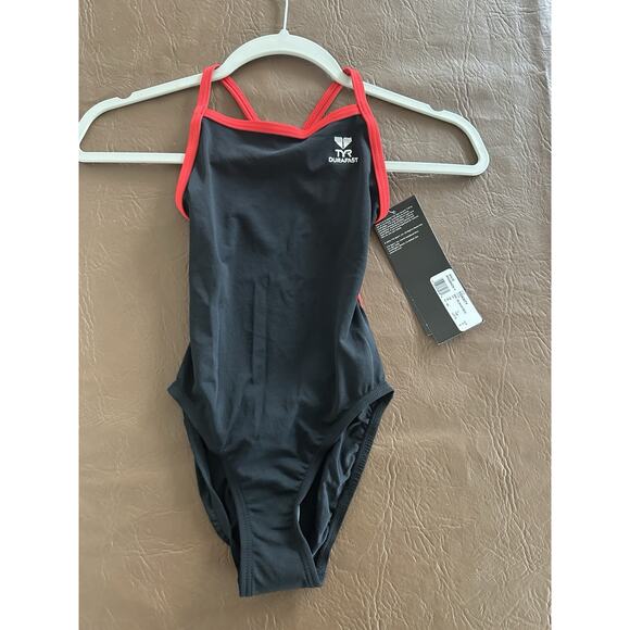 TYR Durafast Youth Solid Ringback 1pc Piece SwimSuit Black Red Trim Girls Sz 8 - Picture 1 of 4